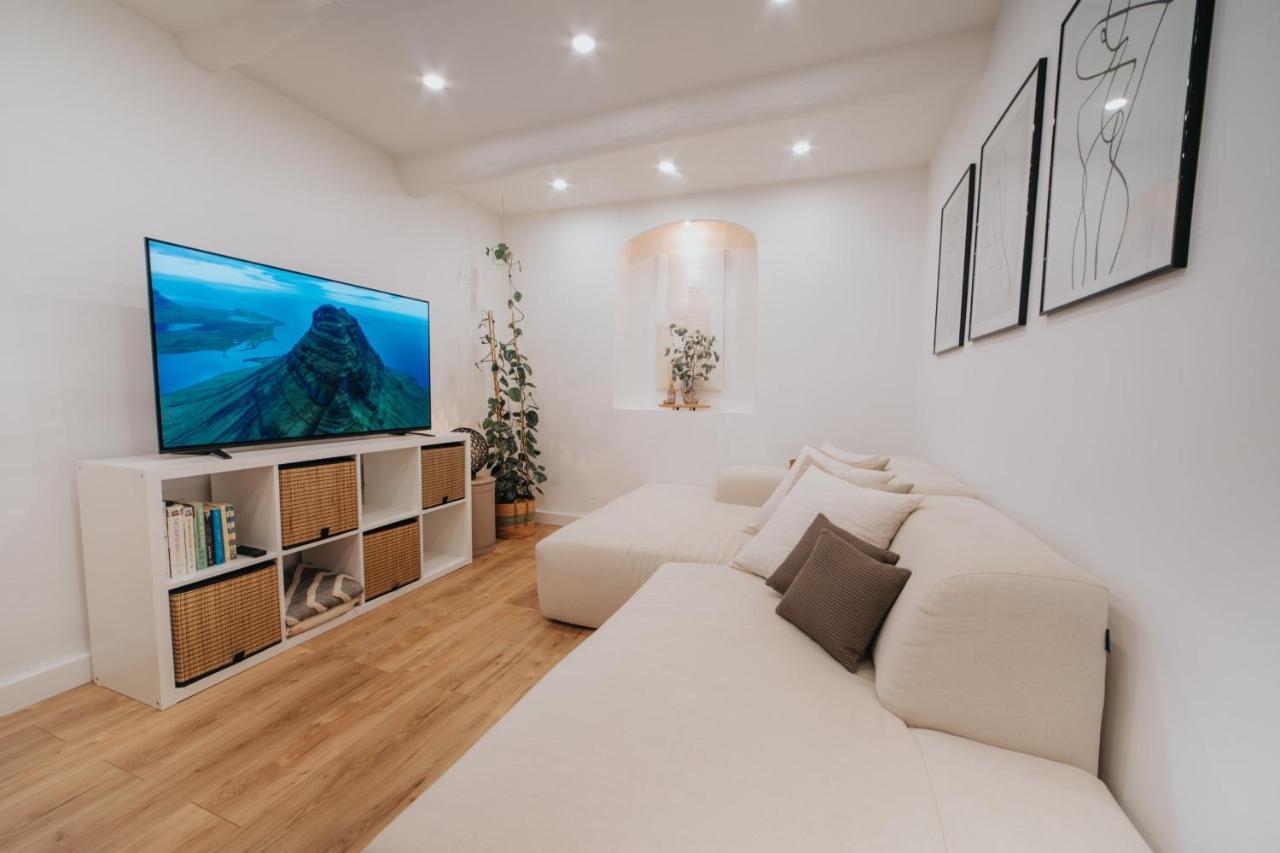 Perfect Family-oriented And Renovated Townhouse In The Old Appartement *